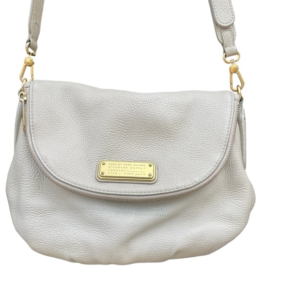 Marc Jacobs Handbags - Marc Jacob's women’s Leather Cream ivory gold Crossbody various compartments